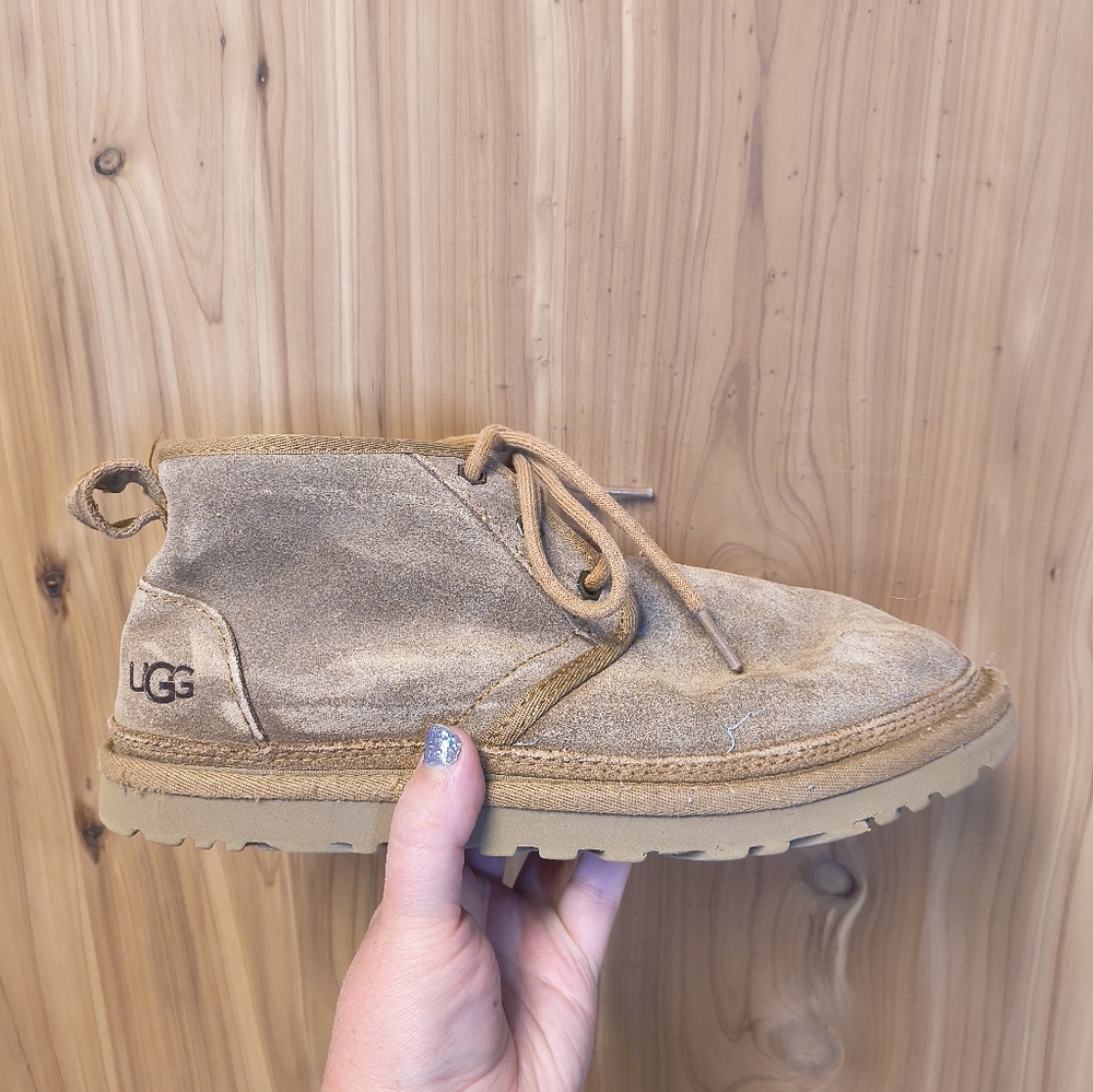 Women's UGG Tan Suede Boots with Shearling Lining, Size 9